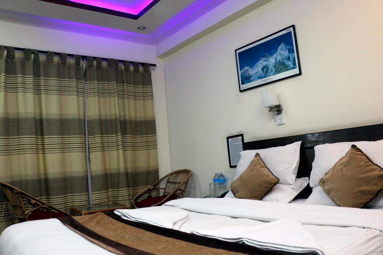 Alpine Hotel & Apartment Kathmandu Exterior photo