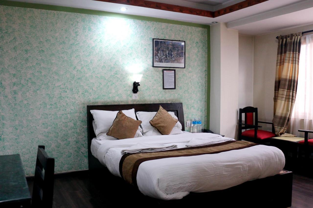 Alpine Hotel & Apartment Kathmandu Exterior photo