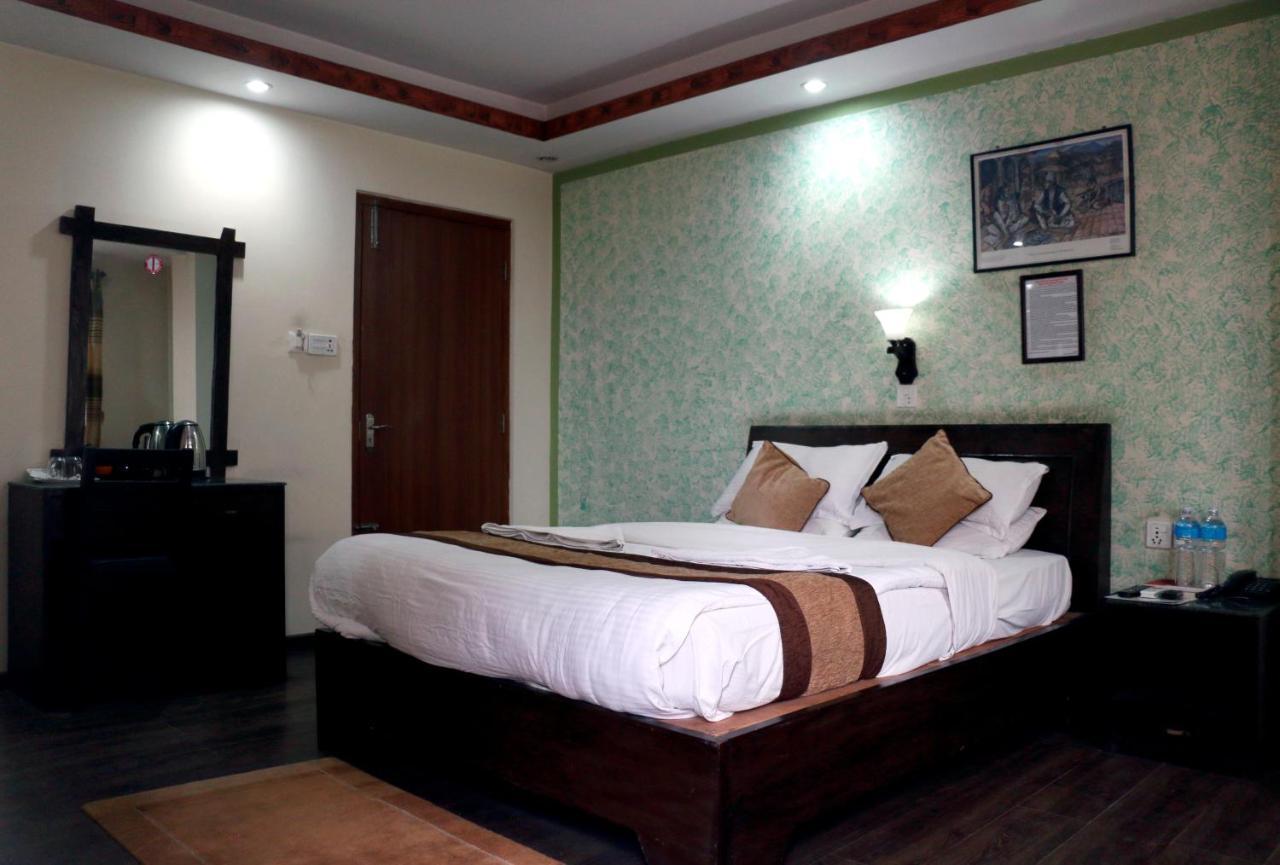 Alpine Hotel & Apartment Kathmandu Exterior photo