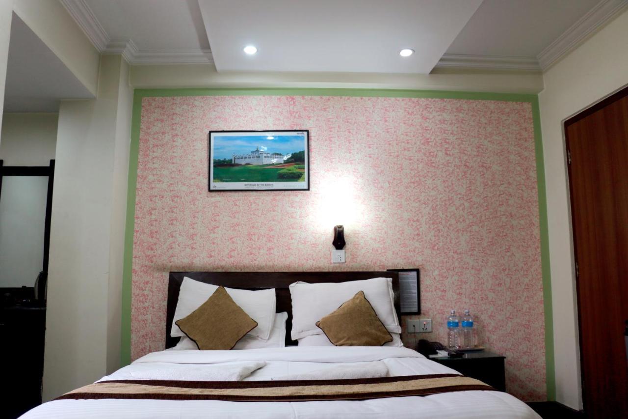 Alpine Hotel & Apartment Kathmandu Exterior photo