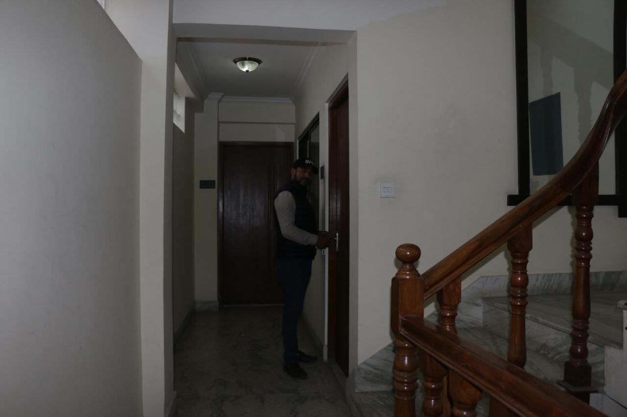 Alpine Hotel & Apartment Kathmandu Exterior photo